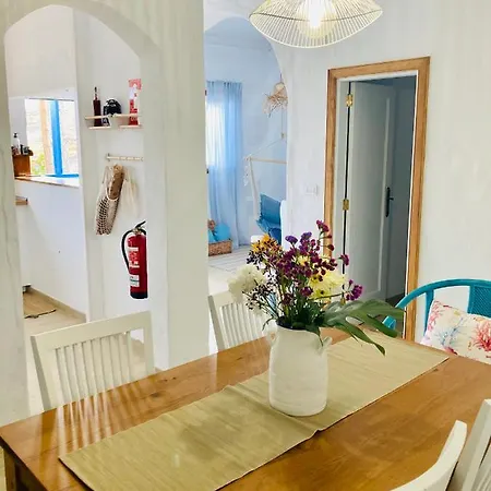 Сasa de vacaciones Casa Dora: Tradicional Y Al Borde Del Mar. Porís de Abona