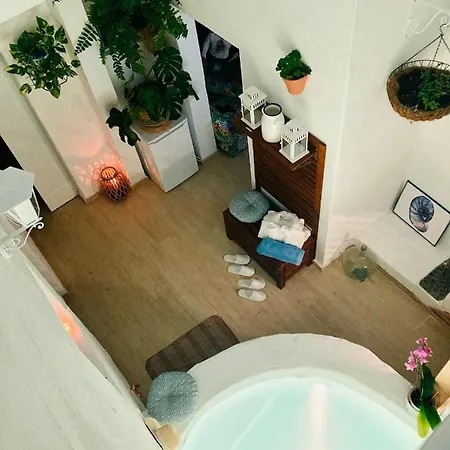 Casa Dora: Tradicional Y Al Borde Del Mar. *