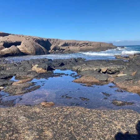 Casa Dora: Tradicional Y Al Borde Del Mar. * Poris de Abona