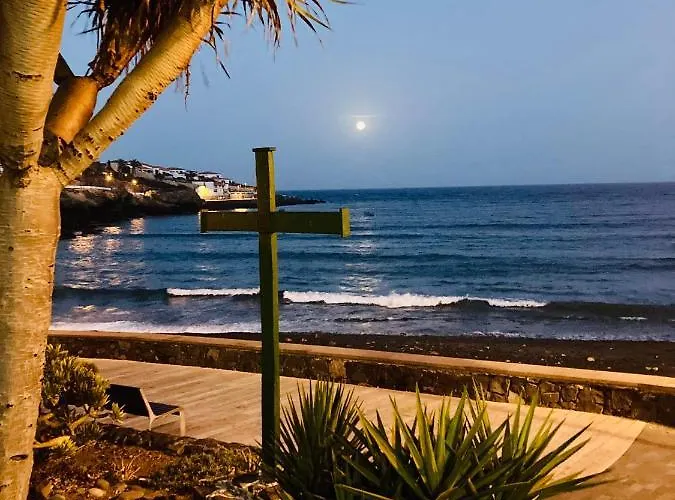 Casa Dora: Tradicional Y Al Borde Del Mar. Prázdninový dům *