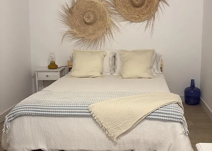 Casa Dora: Tradicional Y Al Borde Del Mar. Порис-де-Абона