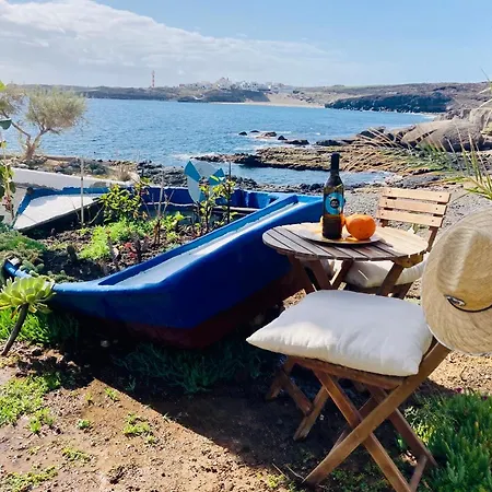 Casa Dora: Tradicional Y Al Borde Del Mar. Semesterbostad