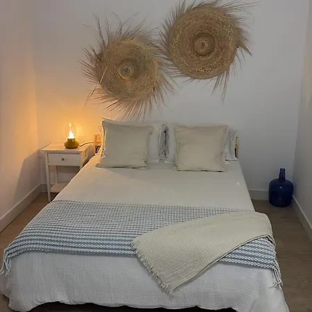 Semesterbostad Casa Dora: Tradicional Y Al Borde Del Mar. Poris de Abona